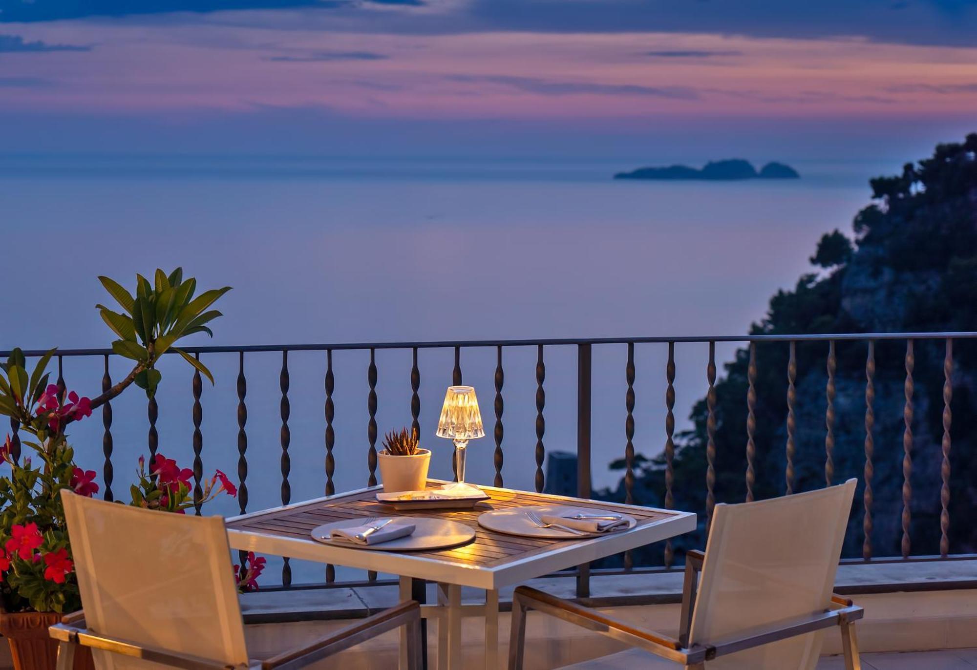 Hotel Punta Regina Позитано Екстериор снимка