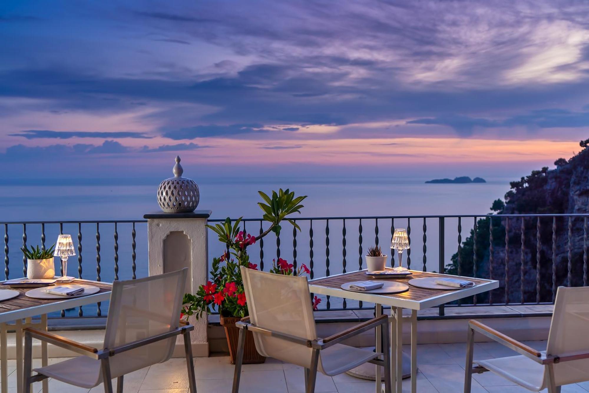 Hotel Punta Regina Позитано Екстериор снимка